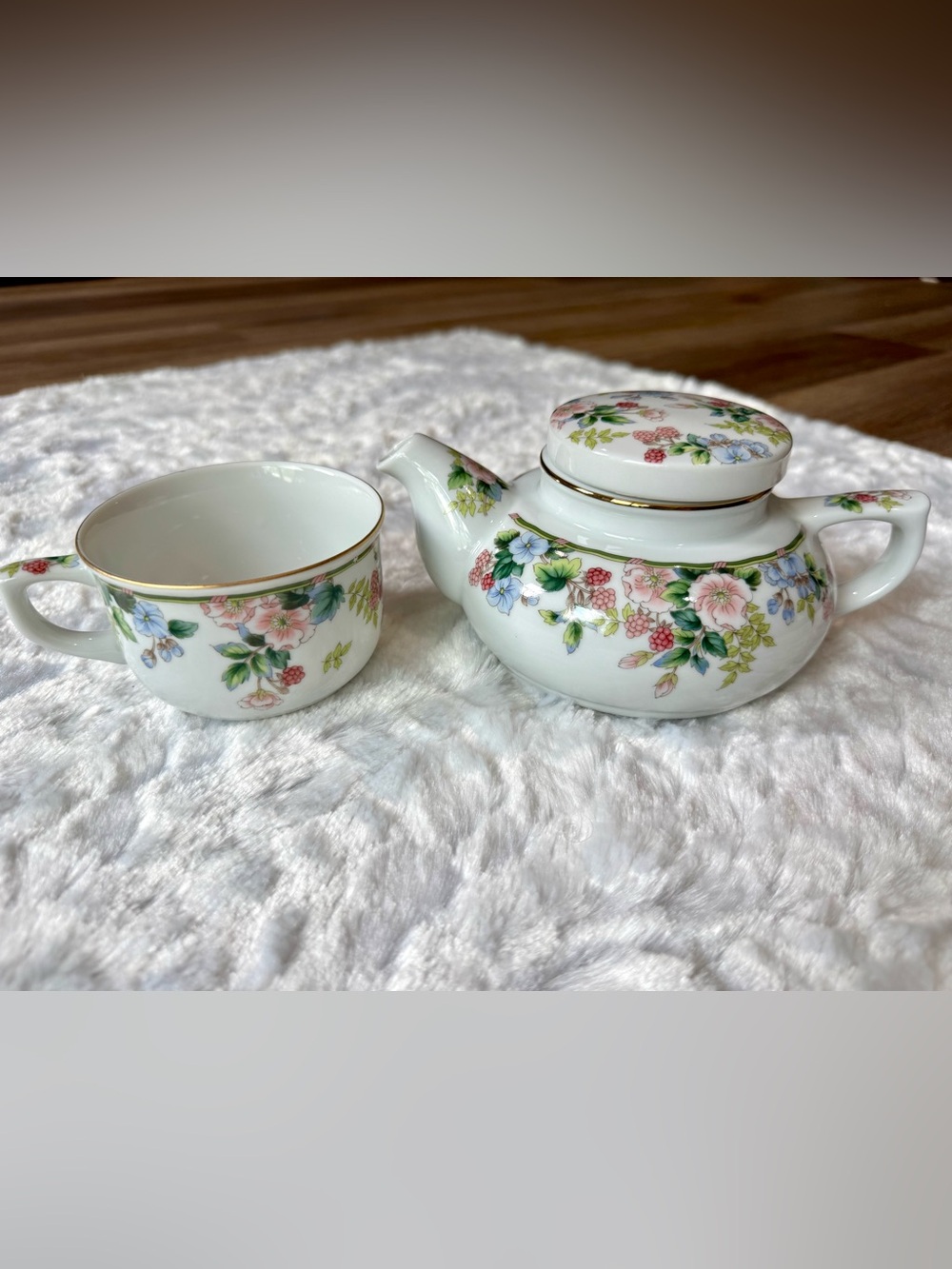 Teapot w/ Cup Set - Andrea by Sadek Flowers & Berries Porcelain Teapot
